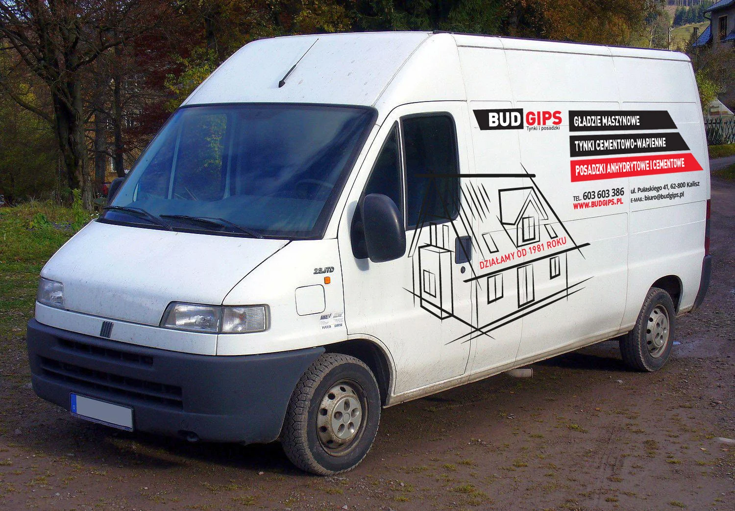 Budgips - projekt i oklejenie samochodów