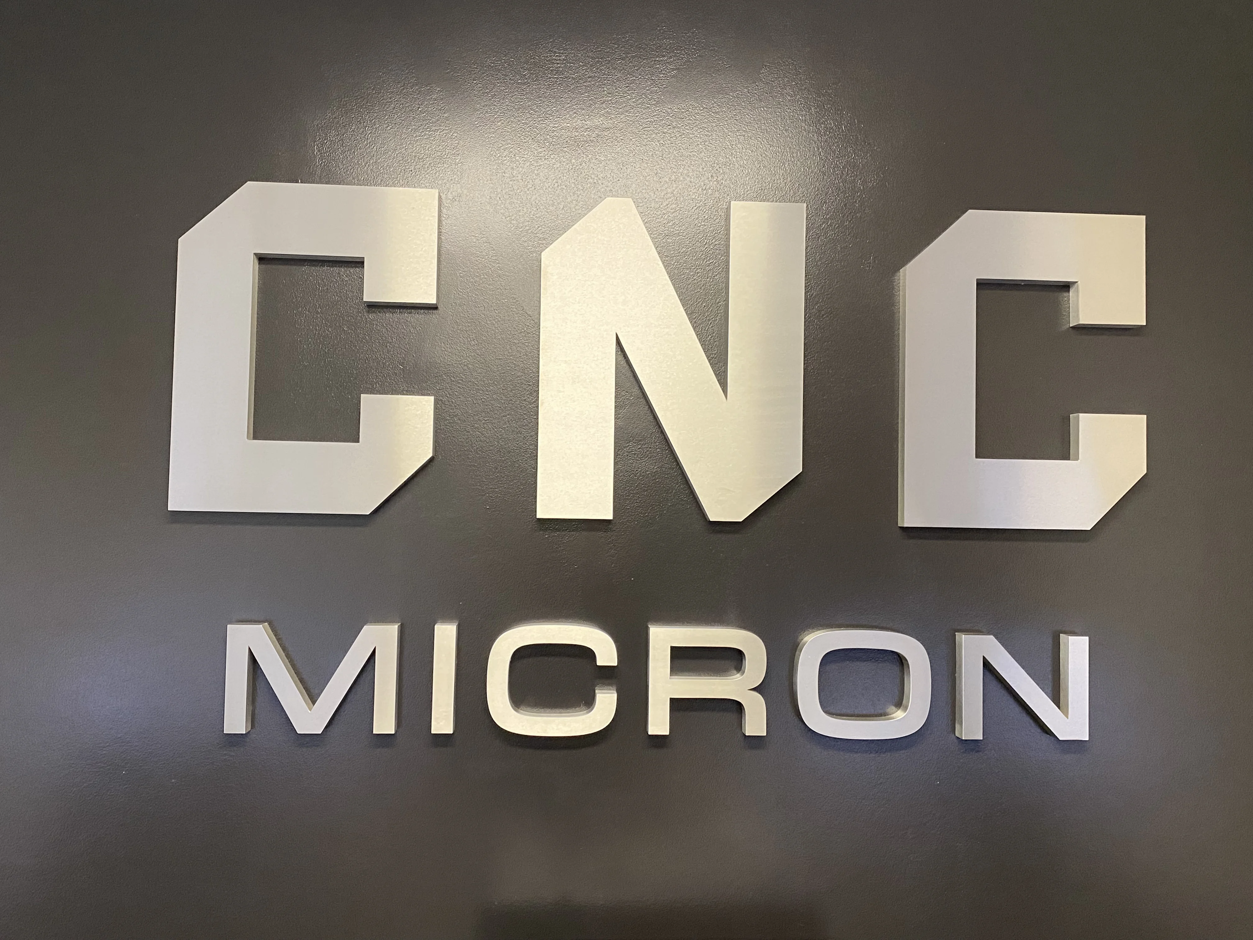 CNC Micron - Reklama zewnętrzna i wewnętrzna